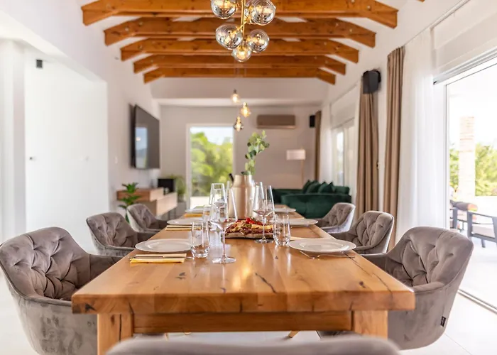 Olea Zadarvillas *