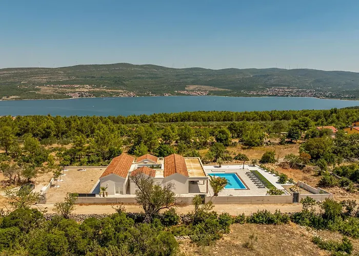 וילה Olea Zadarvillas